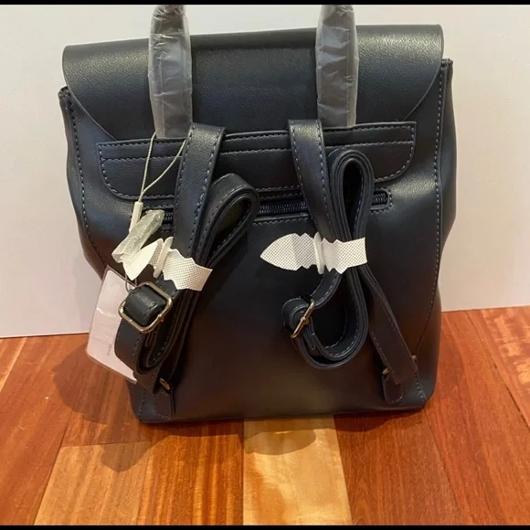 David Jones Backpack - Picture 3 of 7